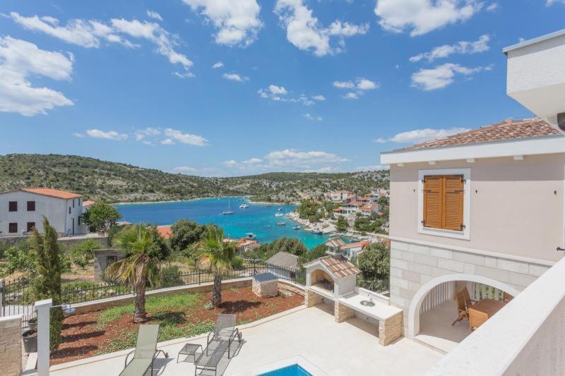 Villa Elena Севид Екстериор снимка
