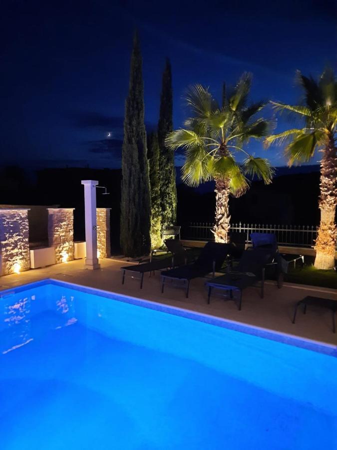 Villa Elena Севид Екстериор снимка