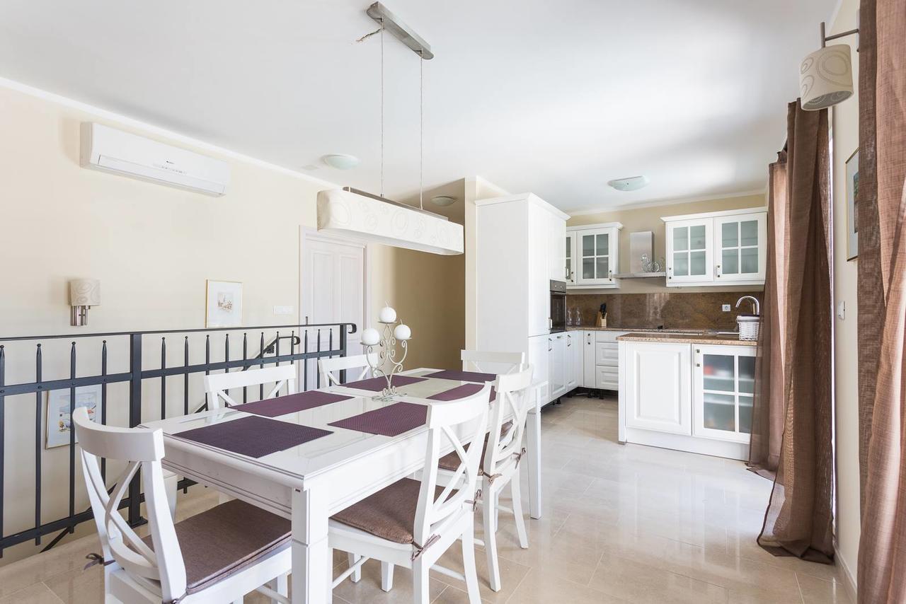 Villa Elena Севид Екстериор снимка